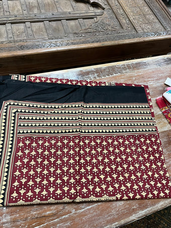 Dark Maroon & Black Floral Bedspread – Handloom Cotton Ethnic Indian Bedding