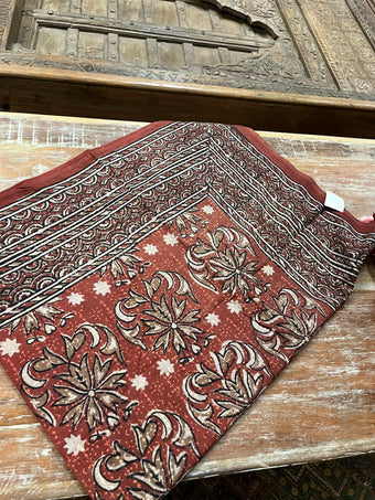 Brown & White Floral Handloom Cotton Bedspread – Artisan Indian Bedding