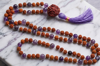 Chakra Amethyst Rudraksha Mala Necklace – Meditation Prayer Beads for Healing