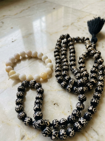 Tibetan Black Yak Bone Mala Necklace – Om Japa Chanting Beads for Meditation & Spiritual Energy