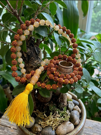 Solar Plexus Chakra Yellow Jade Mala Beads – Mindful Living Japa Meditation Necklace