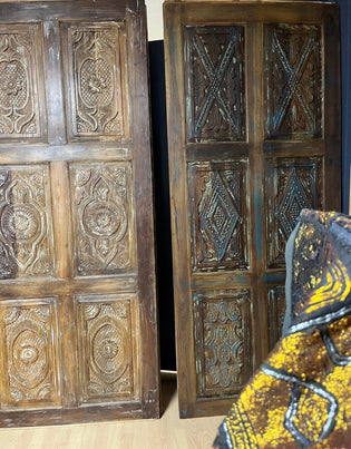  The Old World Charm of Antique Indian Furniture, Rustic Treasures | Mogulinterior
