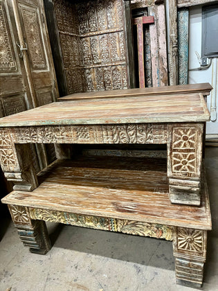  Rustic Farmhouse Tables & Trunks | Mogul Interior