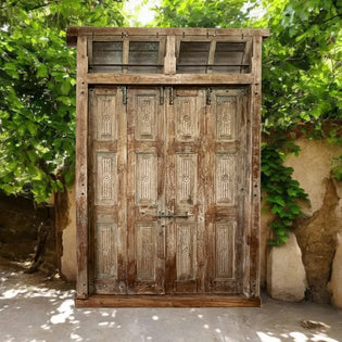  Creative Vintage Old Door Decor Ideas | Mogulinterior