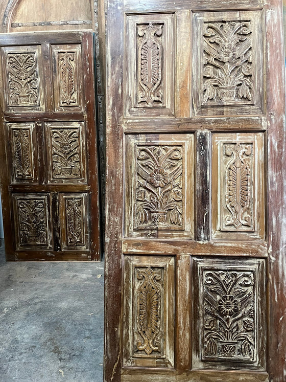 Vintage Carved Door Rustic Farmhouse Sliding Barn Doors 80x36
