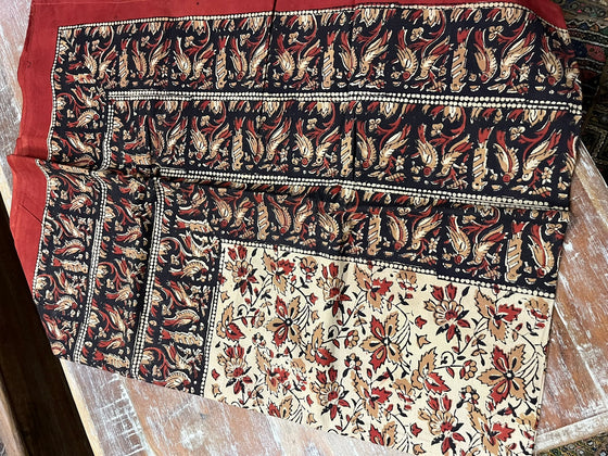 Black & Red Floral Handloom Cotton Bedding – Traditional Indian Bedspread