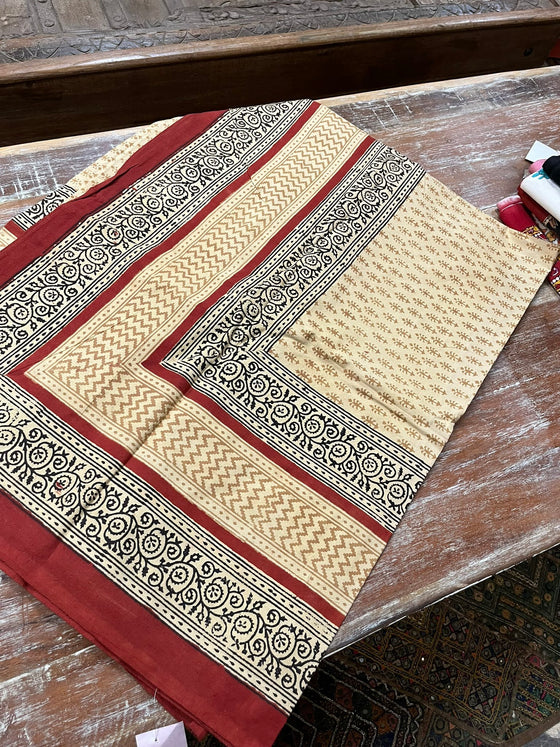 Beige & Red Handloom Cotton Bedspread – Ethnic Indian Floral Design Bedding