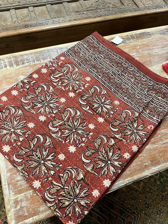 Brown & White Floral Handloom Cotton Bedspread – Artisan Indian Bedding