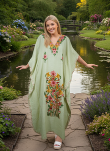  Women's Green Caftan Dress – Floral Embroidered Boho Kaftan Maxi L-2XL