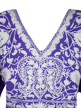 Women's Maxi dress Lavender Embroidered dress  L