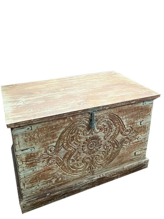 Antique Carved Trunk Heritage Bridal Hope Chest 35x23