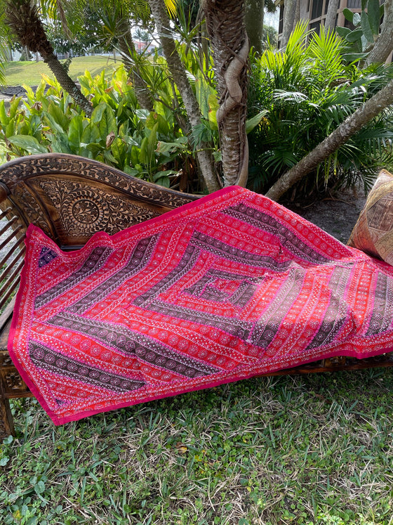 Pink & Purple Indian Tapestry – Bohemian Wall Hanging, Ethnic Decorative Wall Art for Living Room