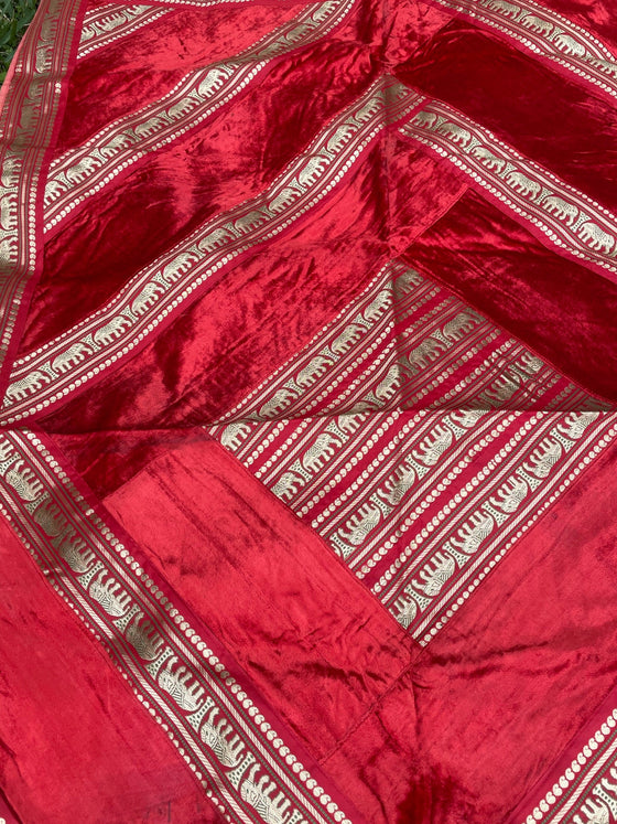 Dark Pink Indian Tapestry – Embroidered Wall Hanging & Boho Wall Décor