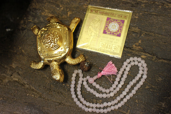 Abundance Rose quartz Mala, Shri Sai Altar, Sri Yantra