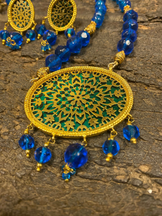 Holistic Pendant Necklace Set. Indian Style Traditional jewelry