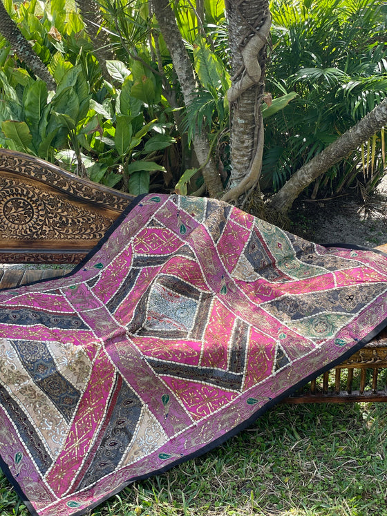 "Pink & Black Indian Tapestry – Handcrafted Wall Hanging for Bold, Artistic Home Décor