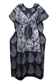  Kaftan for Women Maxi Dress Gift For Mom, Black White Batik Housedress 4XL